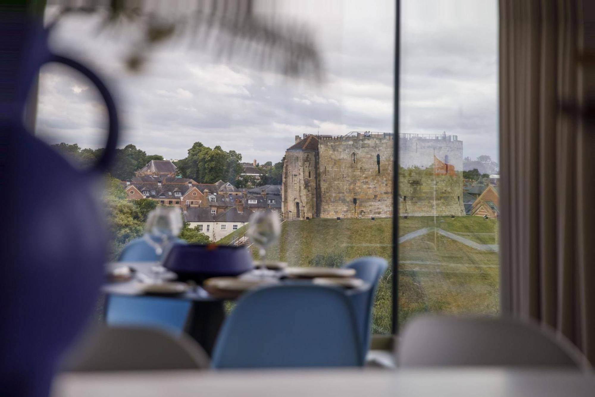 Clifford'S Skyline At Ryedale House Villa York Exterior photo